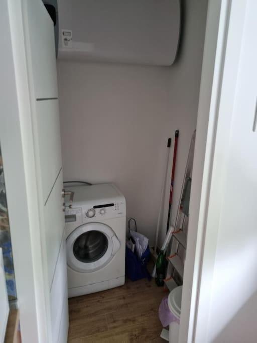 Studio Apartman Bojana 34M2,Free Wifi,Parking سيساك المظهر الخارجي الصورة